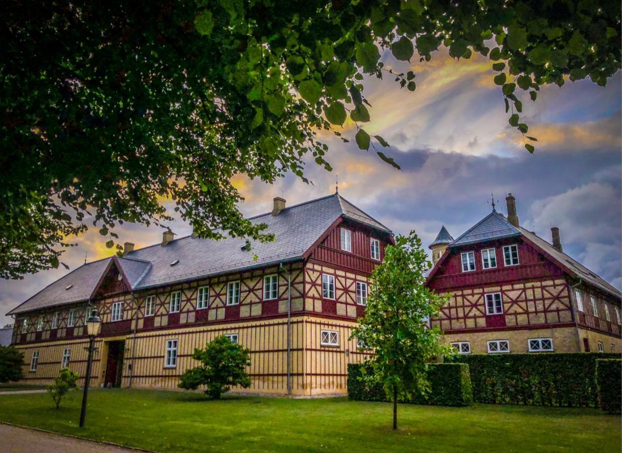 Bernstorff Castle Hotel 젠토프트 외부 사진